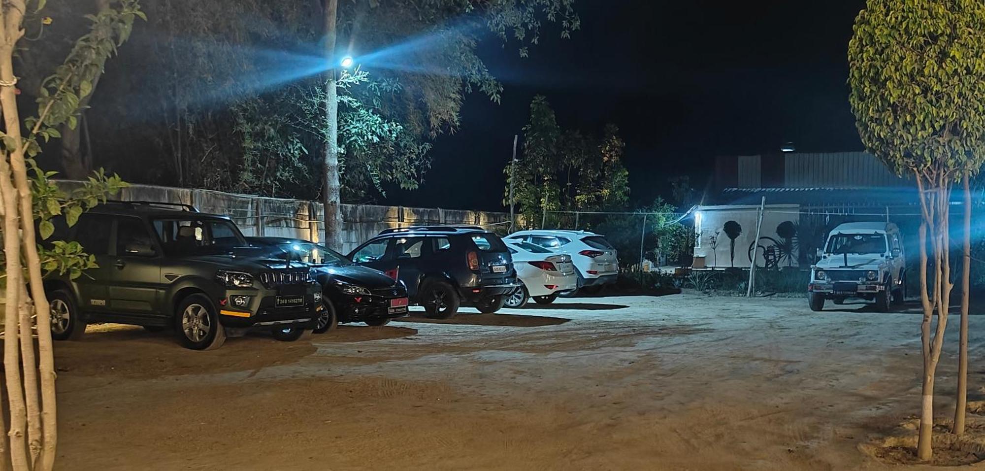 Shobhayan Inn, Airport Railway Station Pickup Free Ayodhya Exterior photo